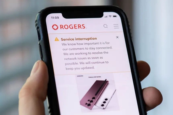 Rogers，你得一人赔$400！魁省男子发起集体诉讼；加拿大责令三大电信巨头互帮互助！