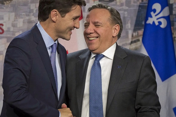 特鲁多拒绝魁省最大要求，霸气Legault：不听不听，和尚念经！