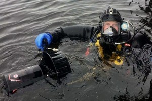 男子失踪地区水流湍急，当地居民请别参与搜救