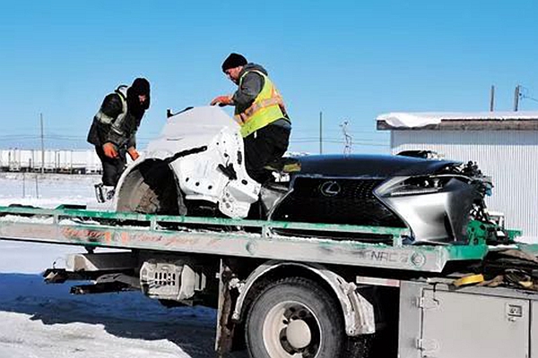 蒙特利尔机场盗车团伙被擒，干扰遥控锁车+偷车+销赃共分这6步……