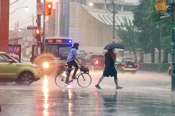 加拿大多地预警：美致命龙卷风天气系统来了，冰雨雪反复虐一周！