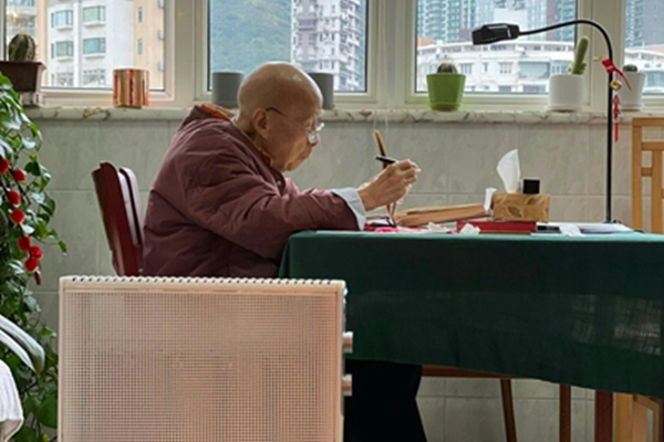备受明星追捧的香港玄学界名人，“铁板神算”董慕节离世