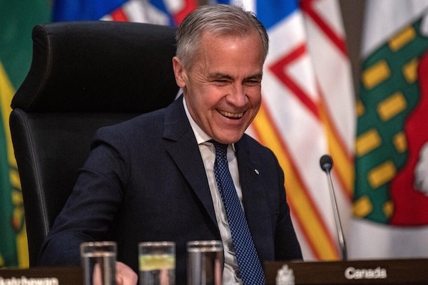 自由派与保守派达成历史性妥协！卡尼获得一致好评！福特高呼：这是十年来最好的一次会面！