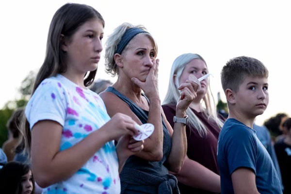 体感40°，大蒙又一轮高温预警；尸检确认女孩溺亡，亲爹拒不认罪