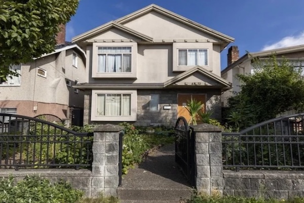 3套房产+150万加元现金：两华人常年低报收入，遭“不明财富令”调查，资产可能被没收