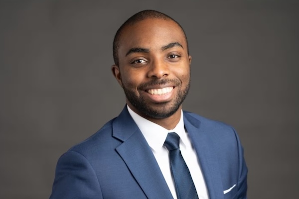 蒙特利尔新市长会是他吗？新党Futur Montreal推出候选人！