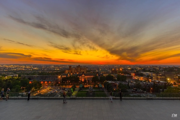 蒙特利尔迎来显著季节性变化：7点之后再无阳光，想看得等半年…