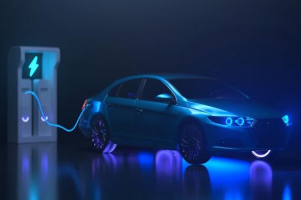 丰田重大突破：已搞定全固态电池车，充电时间和引擎车加油差不多！