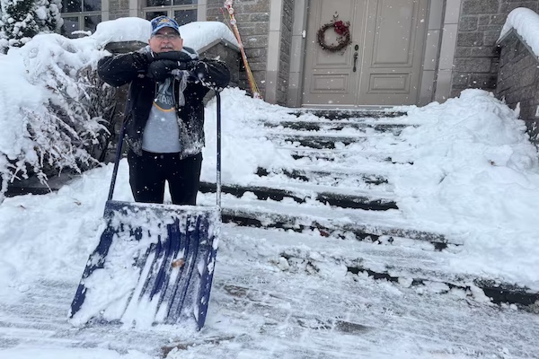 超量大雪引发“热”潮，蒙特利尔居民欲投资“加热车道”：舒适与安全背后代价高昂