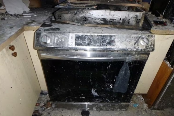 这款炉灶全额退款，再赔1000，再加精神赔偿！魁北克刚刚启动一项集体诉讼