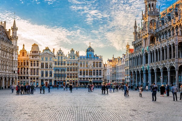 别睡了，加拿大！看看这15个国家比你强在哪儿？加油，这就是你努力的方向！