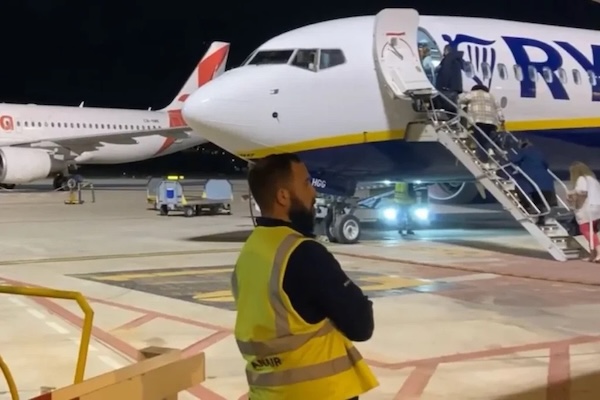 在古巴的加拿大人回不来了：一场突如其来的“燃油危机风暴”正在席卷整个加勒比海