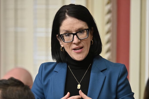 重要变更：魁北克推迟“新法语课程”实施时间