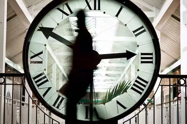 西北地区宣布取消夏令时：与阿省保持同步